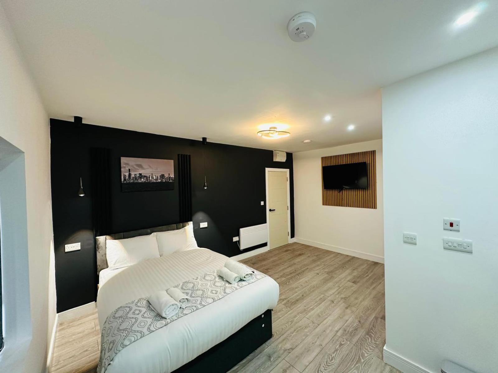 Sk Heathrow Hotel Hayes  Dış mekan fotoğraf