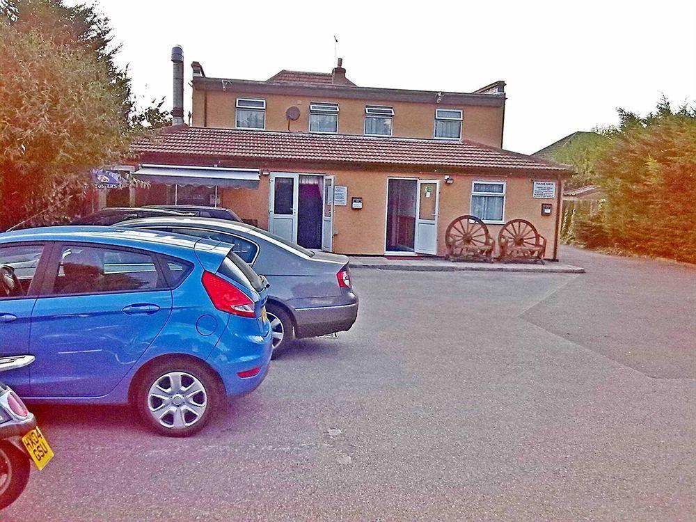 Sk Heathrow Hotel Hayes  Dış mekan fotoğraf