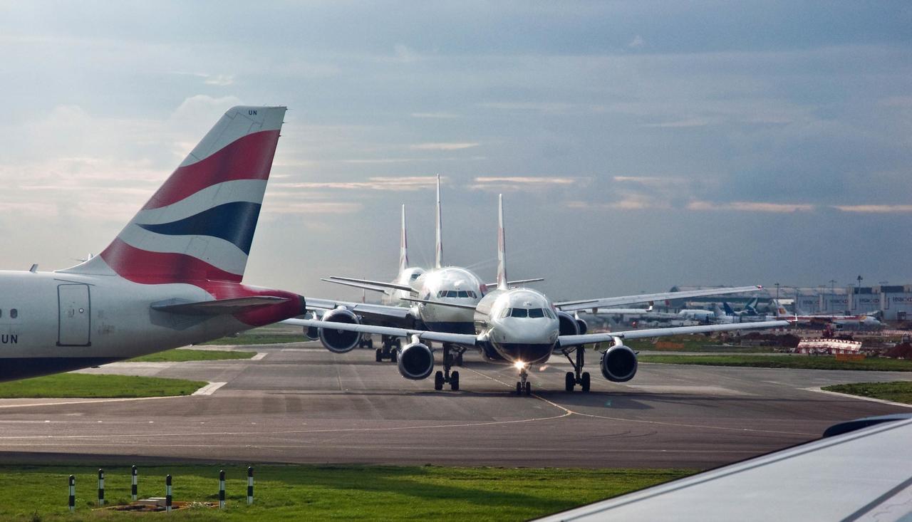 Sk Heathrow Hotel Hayes  Dış mekan fotoğraf